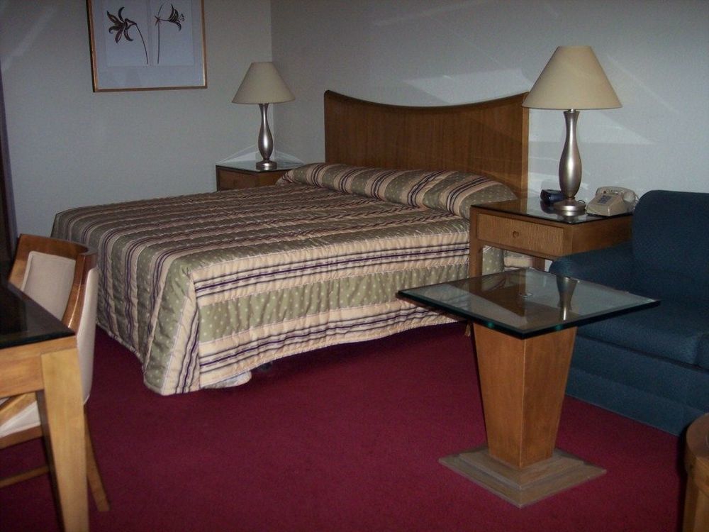 Motel Night