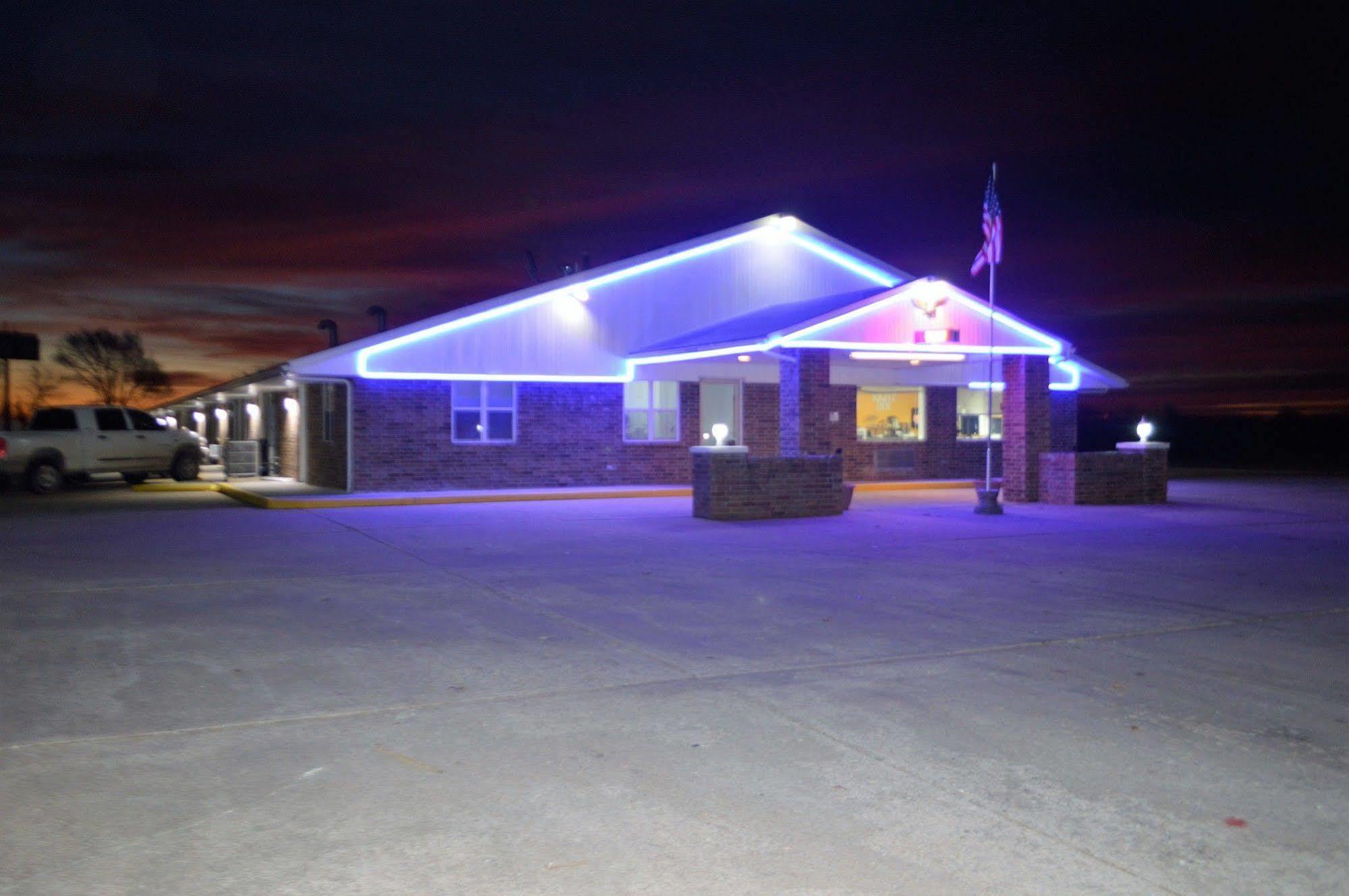 Motel Night Sweet Springs