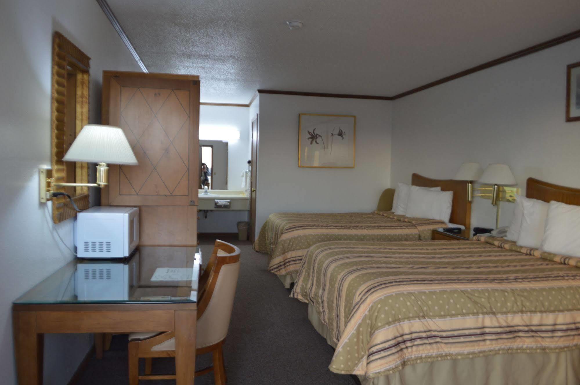 Motel Night 2*